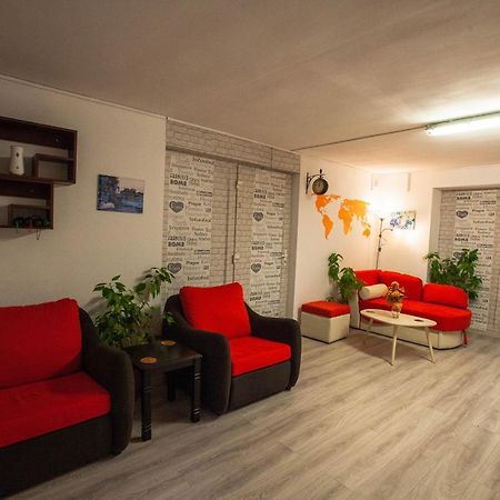 Oradea Central Hostel Kültér fotó